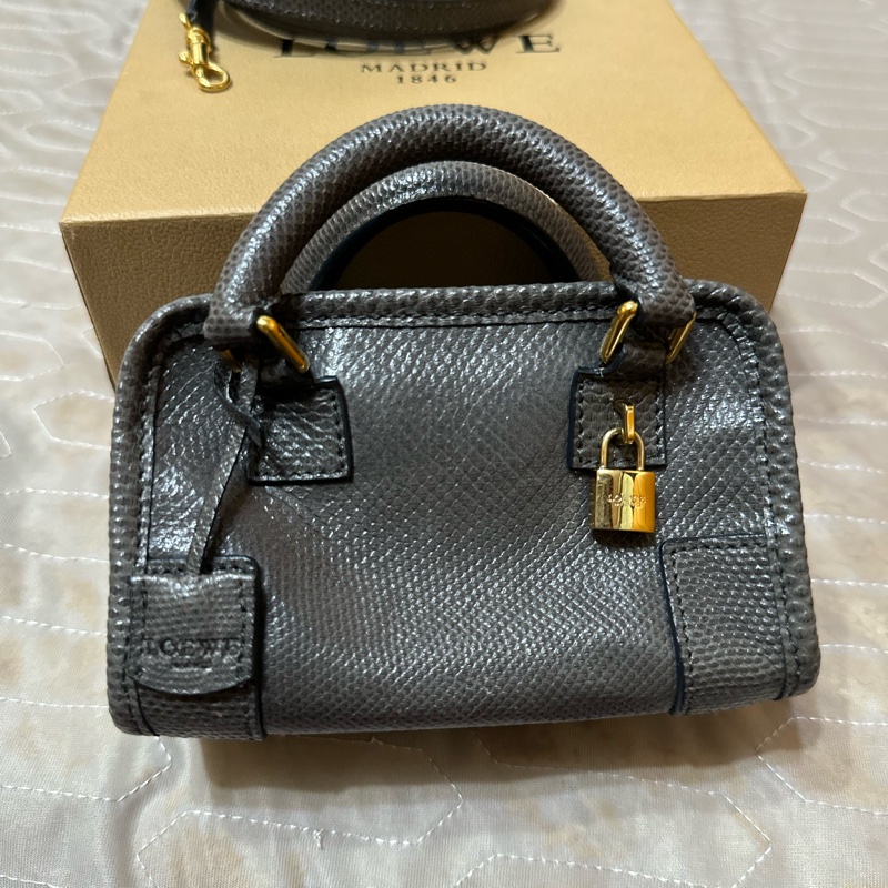 Loewe水蛇皮 超迷你包 小廢包-5