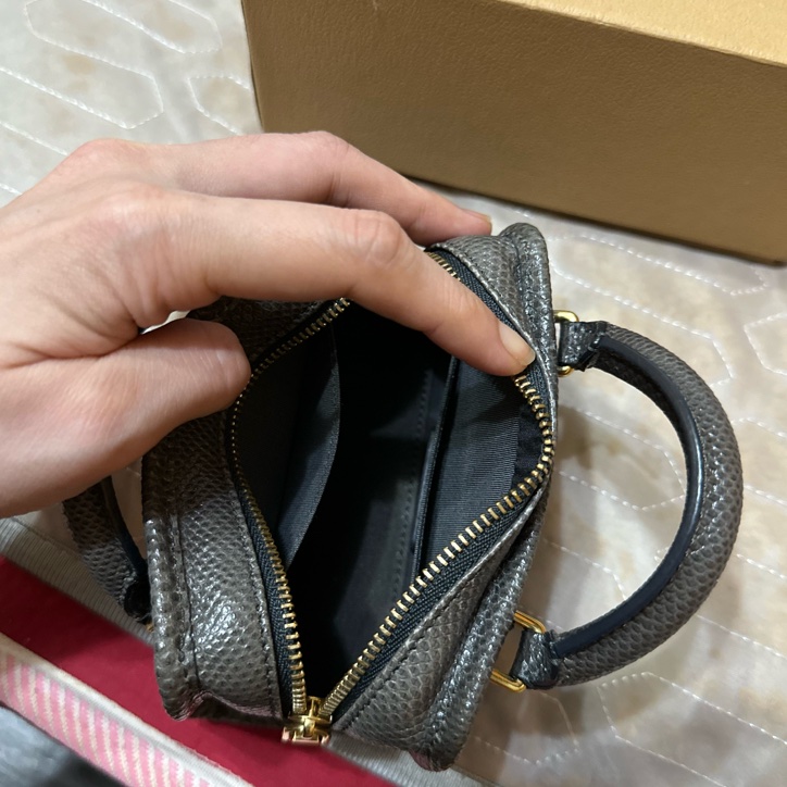 Loewe水蛇皮 超迷你包 小廢包-13