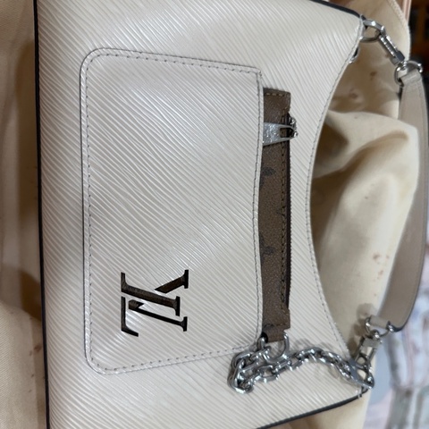 Louis Vuitton Marelle奶油白水波紋