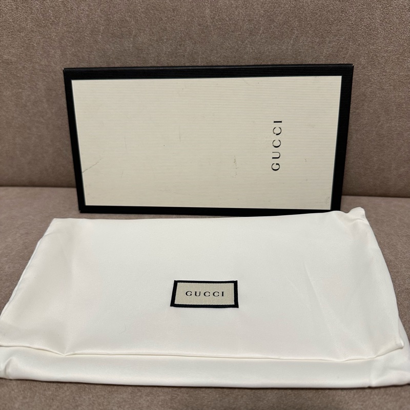 GUCCI 💫 愛心 防刮皮 LOGO 長夾-11