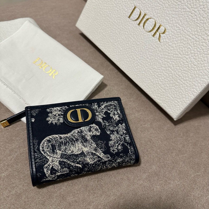 DIOR 💫 刺繡 對折 短夾-0
