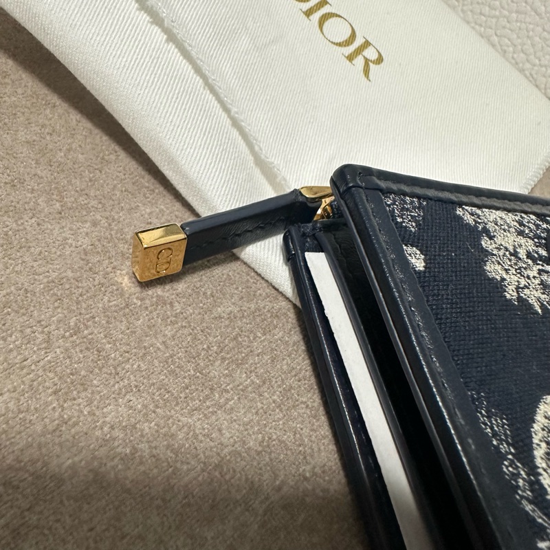 DIOR 💫 刺繡 對折 短夾-3