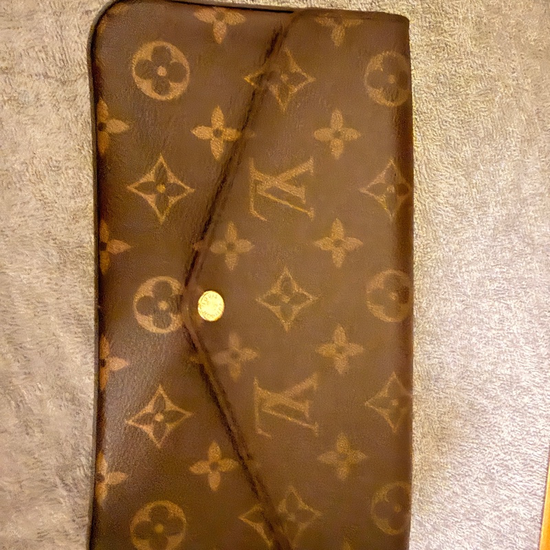 LV Félicie Pochette WOC-10