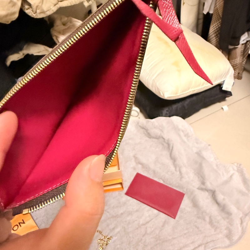 LV Félicie Pochette WOC-19
