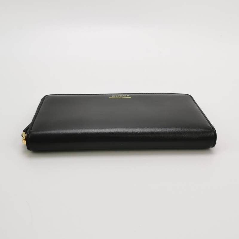 Gucci 牛皮純色字母logo拉鍊錢包-4