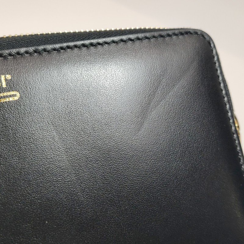 Gucci 牛皮純色字母logo拉鍊錢包-15