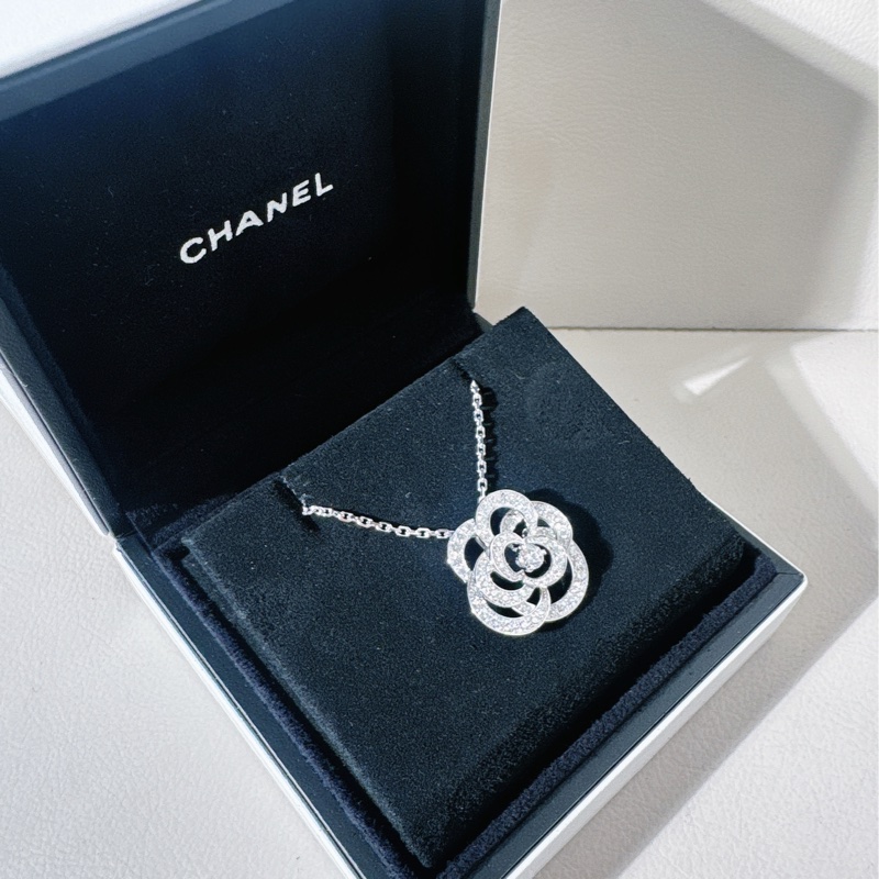 Chanel香奈兒 FIL DE CAMÉLIA系列 白金滿鑽山茶花項鍊-3