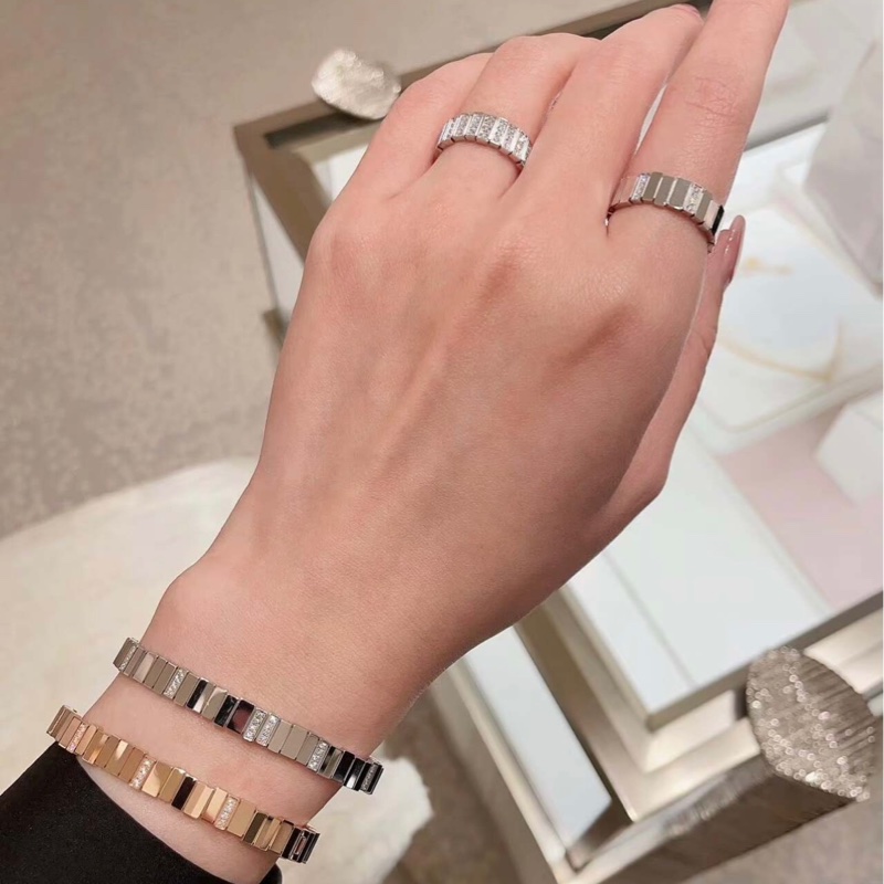 Dior迪奧 18K白金 GEM系列不規則鑽石手鐲，14.5碼-7