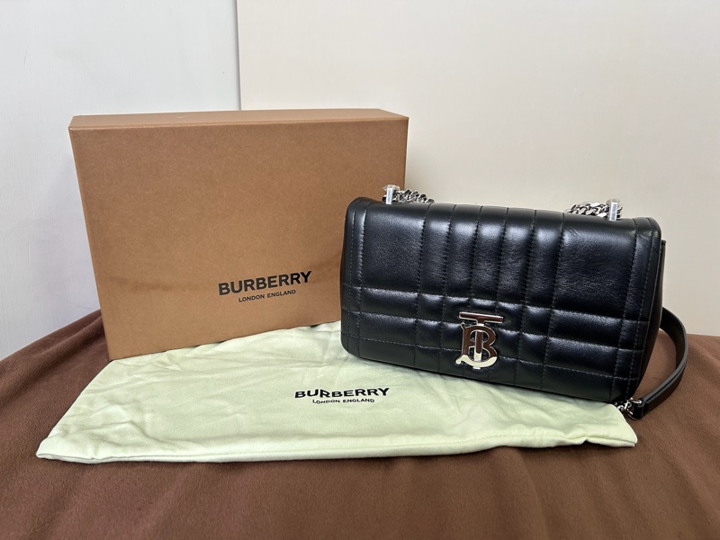 Burberry Lola 8059510 ( Black / Silver )-6