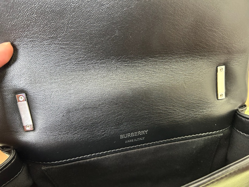 Burberry Lola 8059510 ( Black / Silver )-10