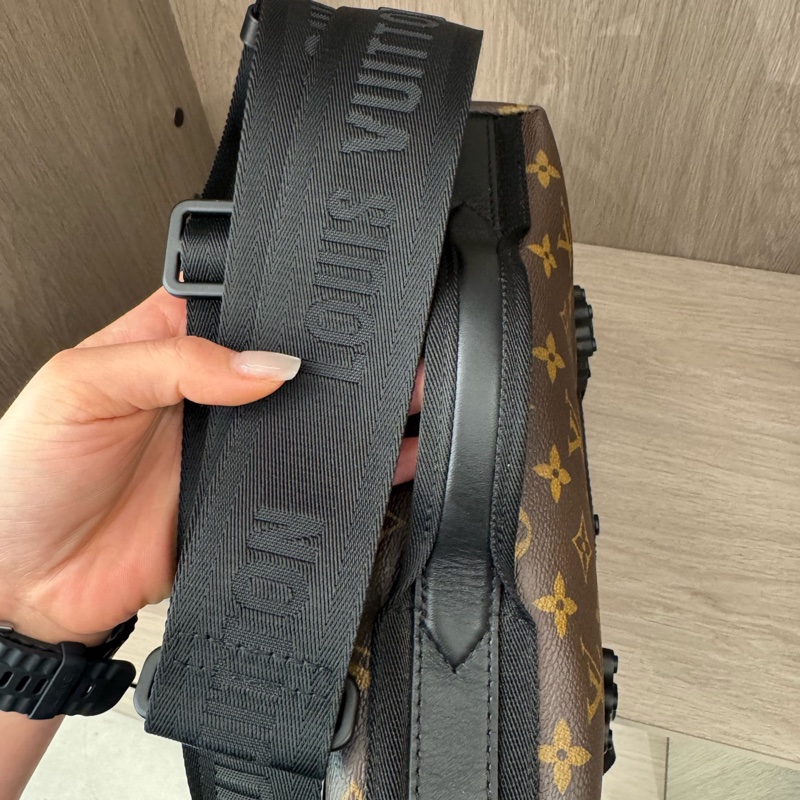 Louis Vuitton 路易威登 棕老花貓爪郵差包兩用包 底28-5