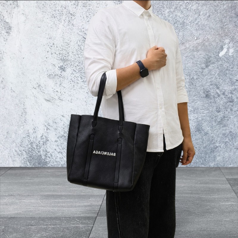 【8成新】㊣✨BALENCIAGA✨巴黎世家 （附防塵袋）黑色 印字 直立 兩用 子母包 托特包 斜背包/二手包/二手精品/保證正品🌳二手樹屋🌳-52