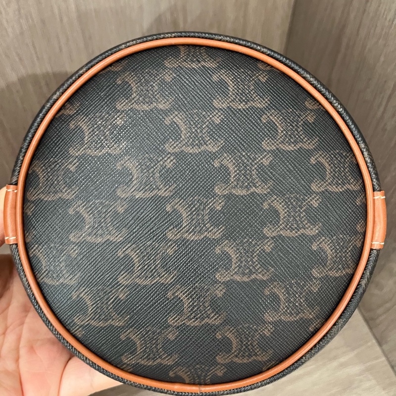 CELINE 賽琳棕色凱旋門水桶包單肩斜挎包 底15.5-4