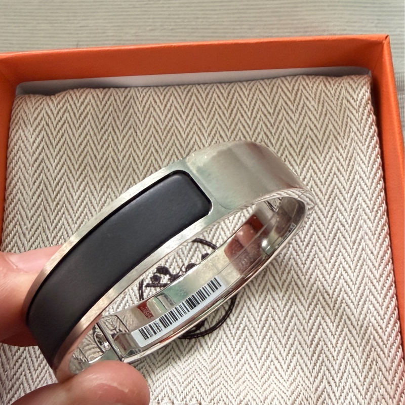 HERMES Trench黑色手環-3
