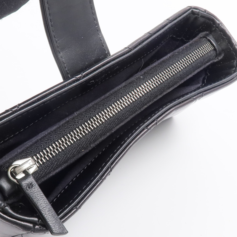 CHANEL 牛皮皮革CC O-Mini Phone Pouch零錢包-11