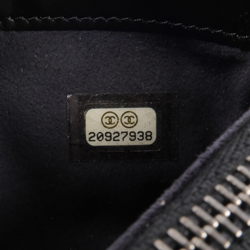 CHANEL 牛皮皮革CC O-Mini Phone Pouch零錢包-16