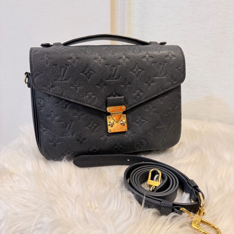 LV MÉTIS 黑牛皮 附背帶-4