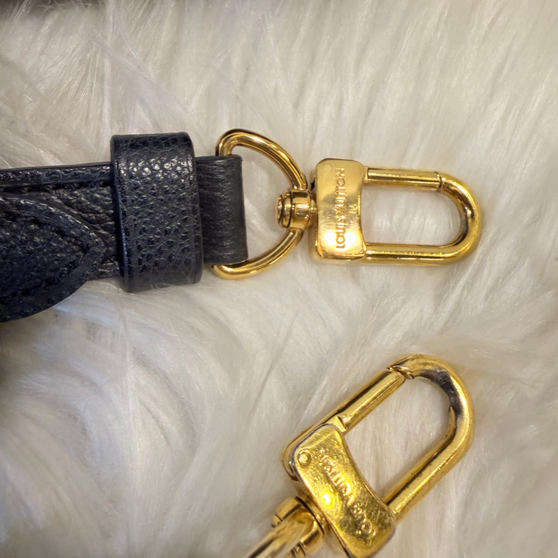 LV MÉTIS 黑牛皮 附背帶-38