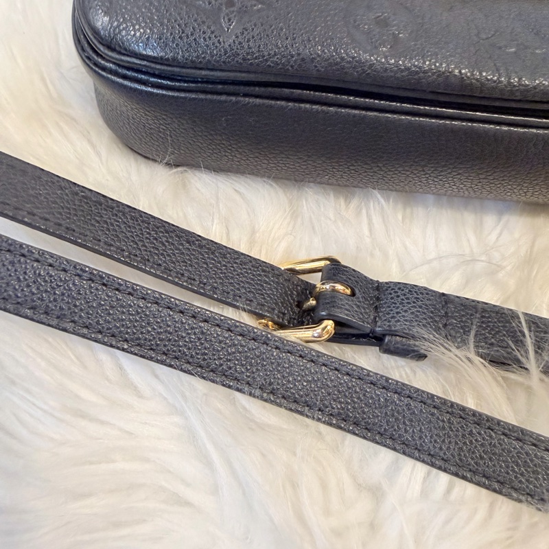 LV MÉTIS 黑牛皮 附背帶-43