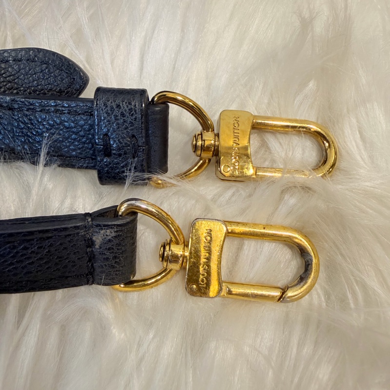 LV MÉTIS 黑牛皮 附背帶-58
