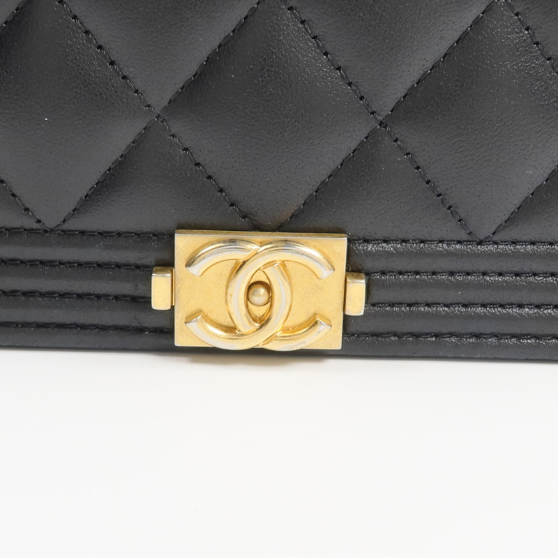 CHANEL 牛皮皮革Boy Chanel Wallet長錢包-6
