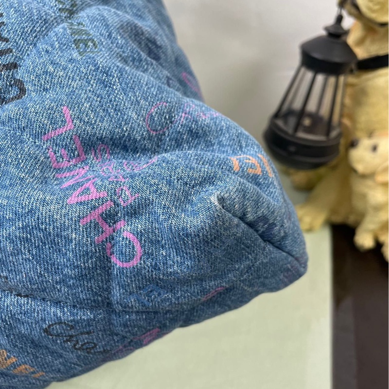 Chanel 22P Tote-8