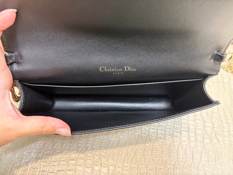 Dior 黑羊皮金釦籐格紋Lady Dior Pouch斜背鏈包-7