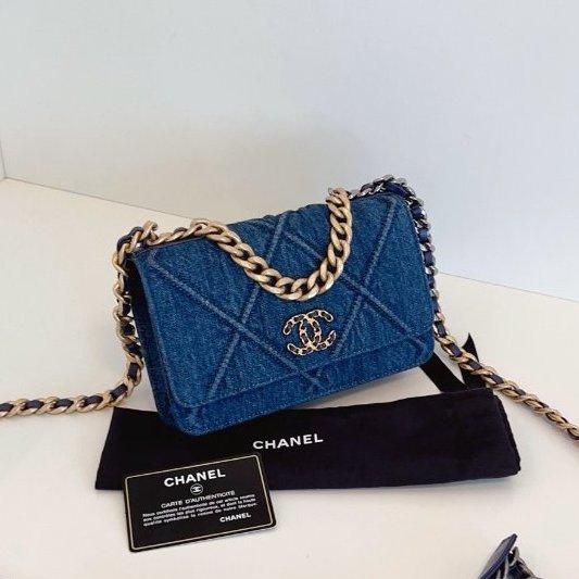 近新品 香奈兒/Chanel 深色丹寧金扣19bag繫列Woc鏈條包-2