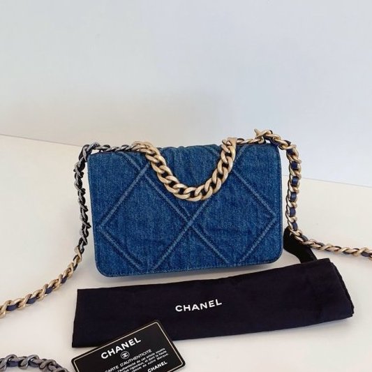 近新品 香奈兒/Chanel 深色丹寧金扣19bag繫列Woc鏈條包-6