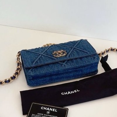近新品 香奈兒/Chanel 深色丹寧金扣19bag繫列Woc鏈條包-7
