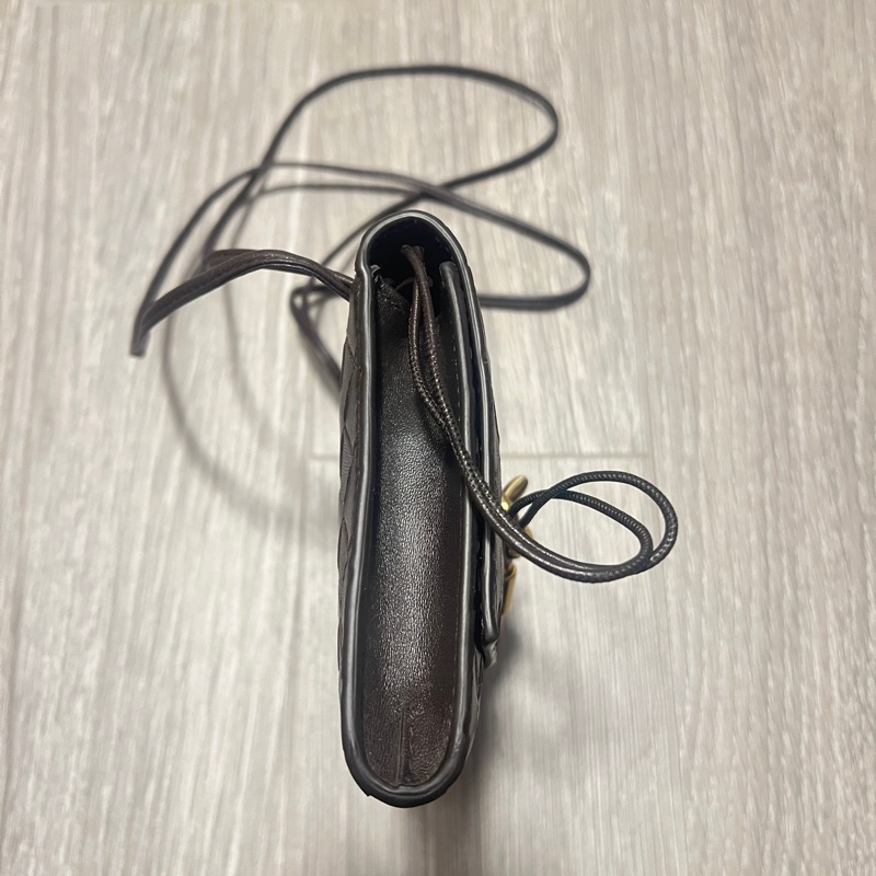 Bottega Veneta Andiamo Leather Clutch Bag-1