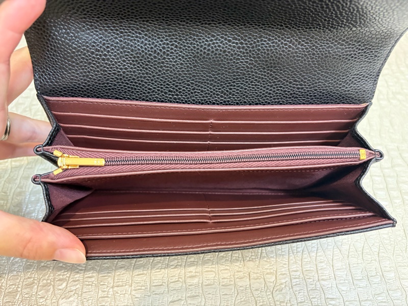 Chanel 黑荔枝皮金釦下蓋12卡長夾AP0241-6