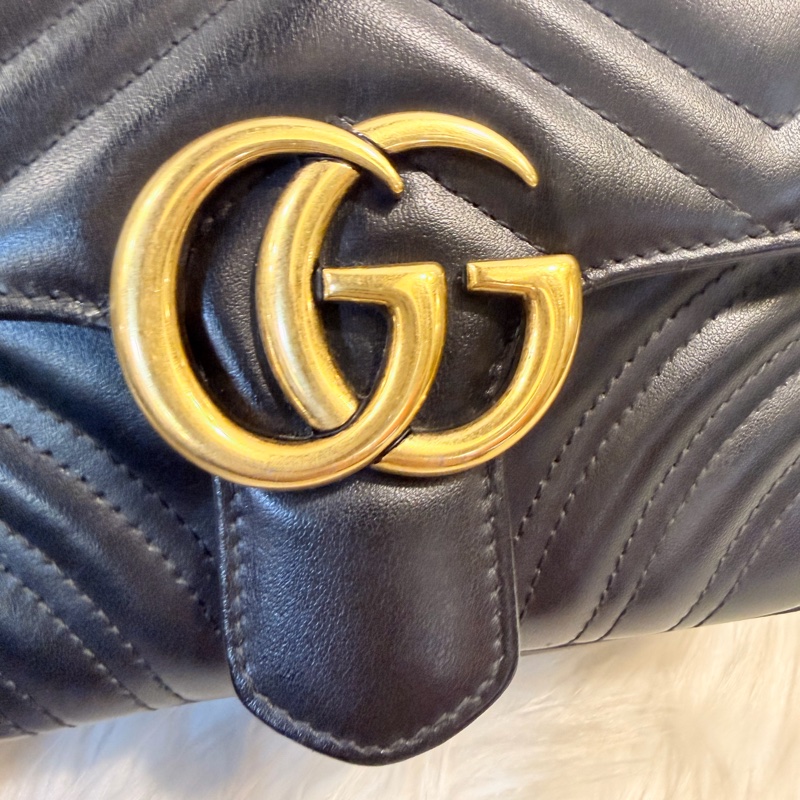 Gucci 黑金marmont 復古鞋背包-41
