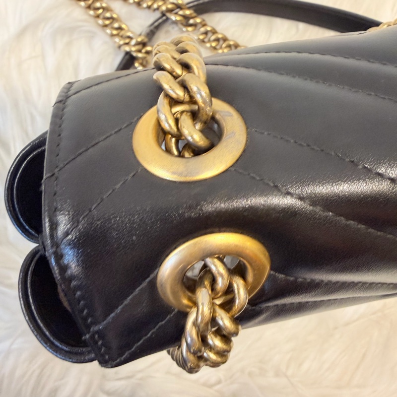 Gucci 黑金marmont 復古鞋背包-43