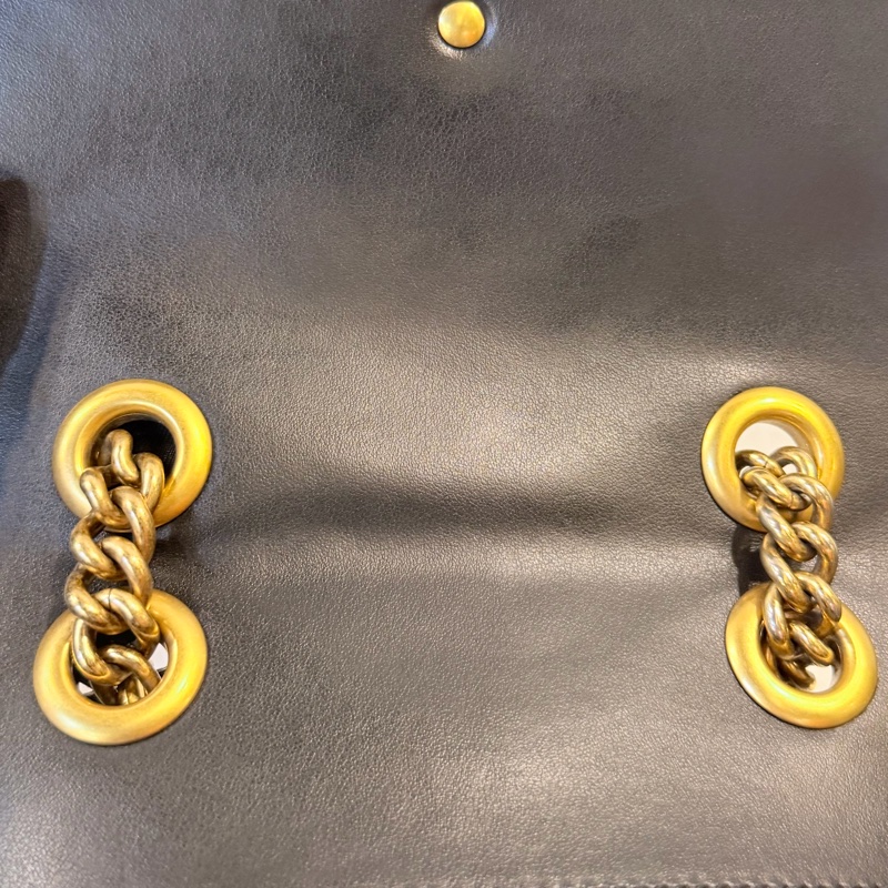 Gucci 黑金marmont 復古鞋背包-49