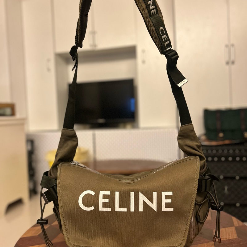 Celine 軍綠色 信差袋 登山袋 斜背包 Trekking messenger bag-8