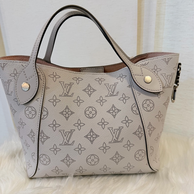 LV 米灰色 Hina pm 手提斜背包-10