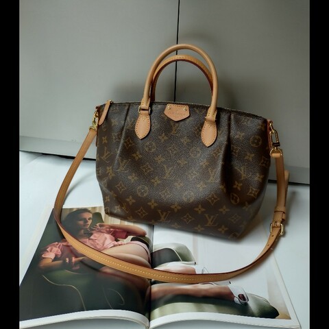 LV 老花抓皺拉鍊兩用包 M48813 turenne