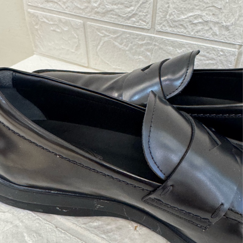 TOD’S黑色皮鞋👞9號-22
