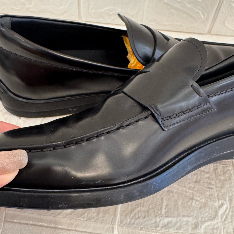 TOD’S黑色皮鞋👞9號-38