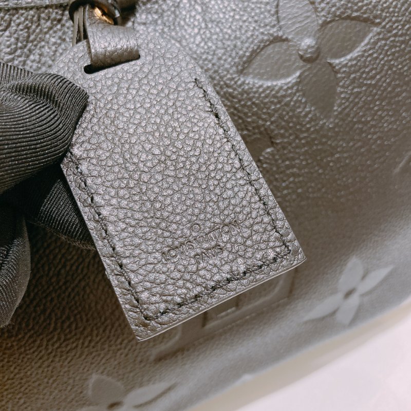 TW4867 Louis Vuitton 路易威登 晶片款 黑色全皮材質 M46288 Carryall PM Noir-12
