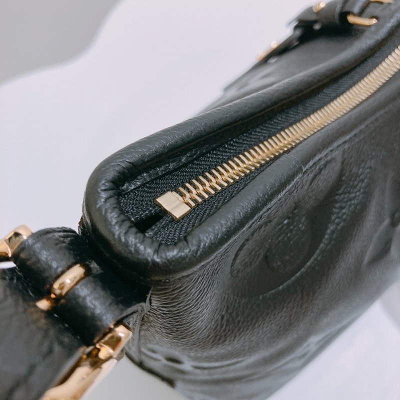 TW4867 Louis Vuitton 路易威登 晶片款 黑色全皮材質 M46288 Carryall PM Noir-14
