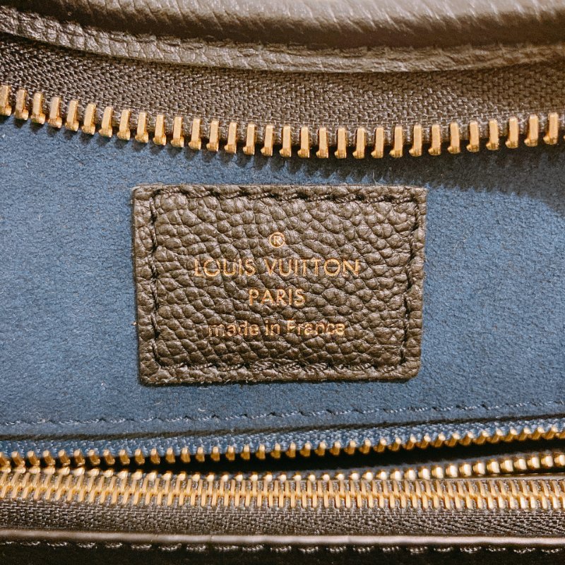 TW4867 Louis Vuitton 路易威登 晶片款 黑色全皮材質 M46288 Carryall PM Noir-16