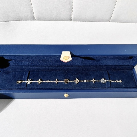 LV路易威登 珠寶系列 Idylle  Blossom 18K 三色金手鍊