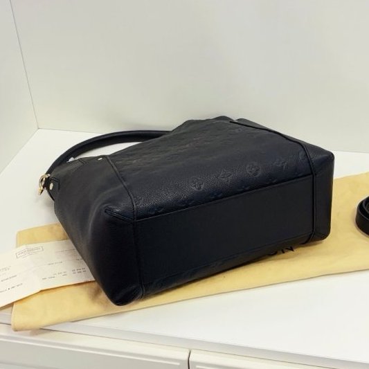 近新品 路易威登/Louis Vuitton 黑金全皮壓花Melie Hobo三用托特包-4