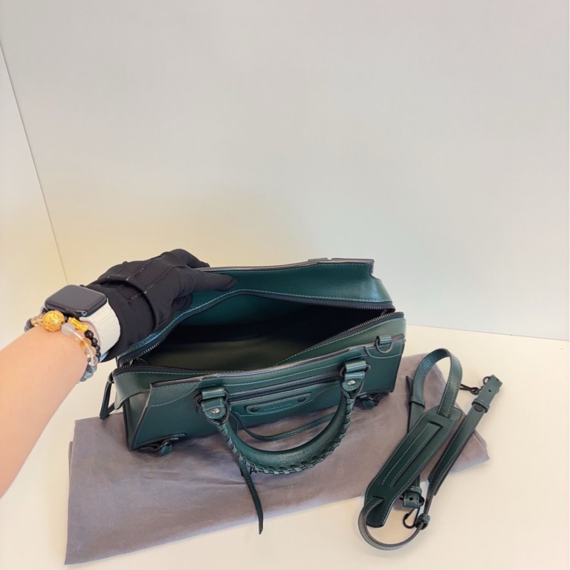Balenciaga Neo Classic medium-7