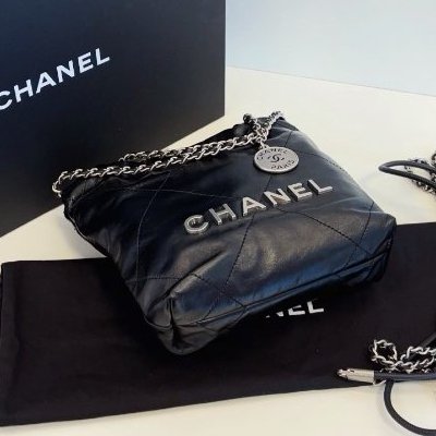 閒置新 香奈兒/Chanel 黑銀mini 22Bag垃圾袋-4