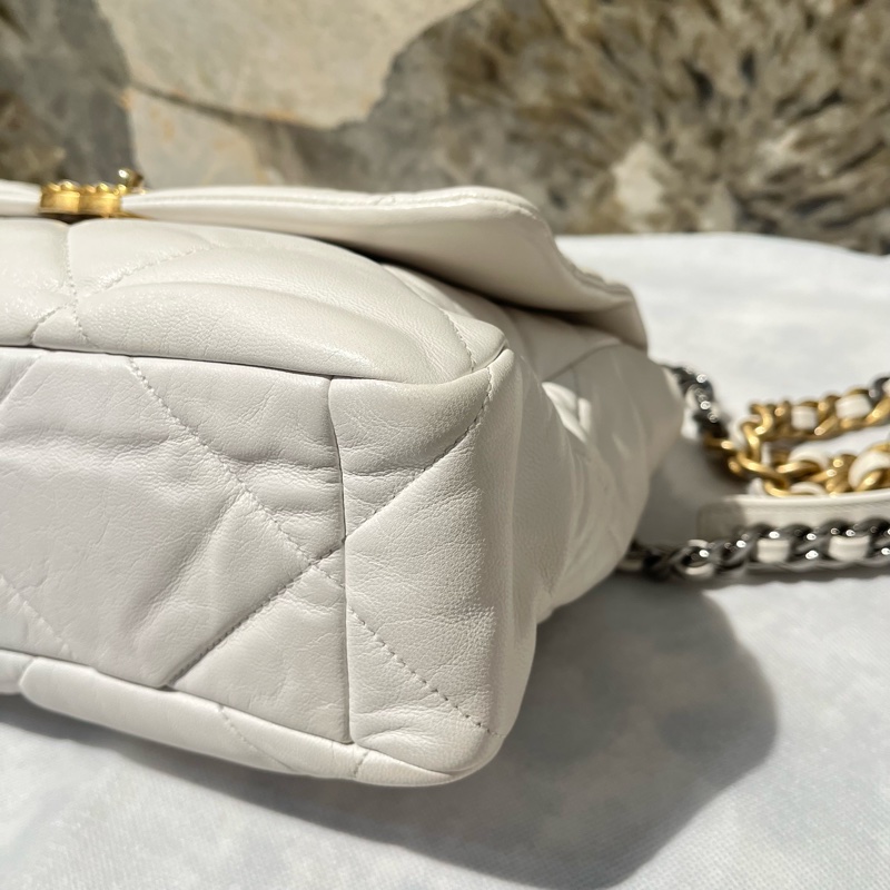 Chanel白色羊皮19bag 30cm-6