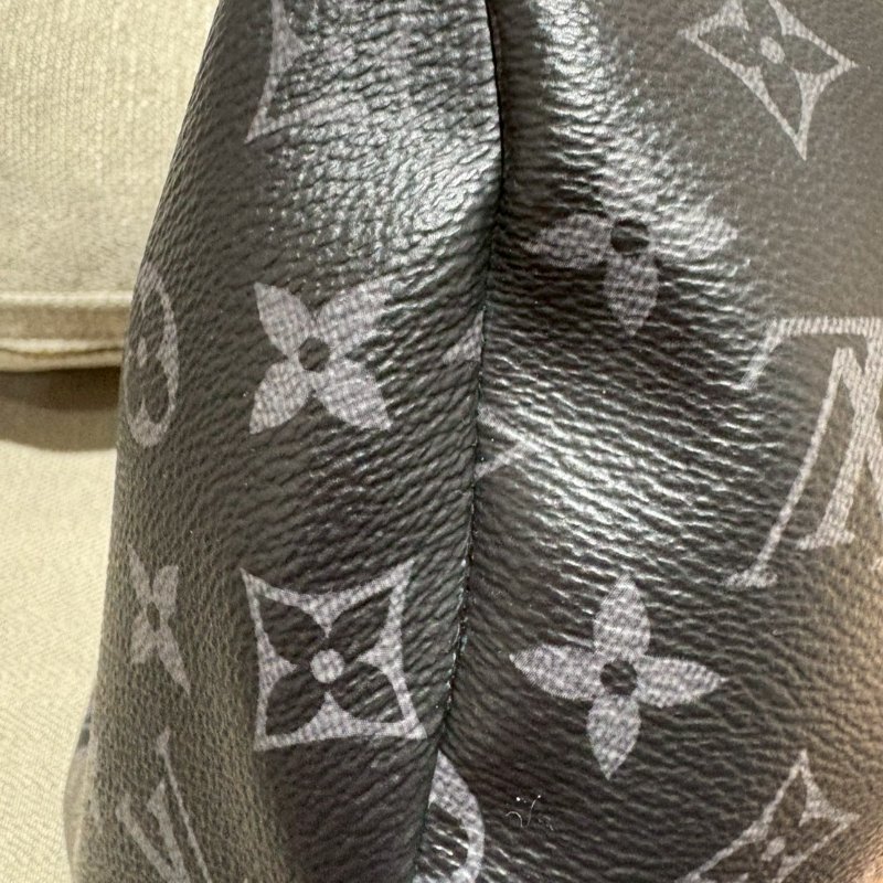 Louis Vuitton 黑老花半月包 晶片款-6