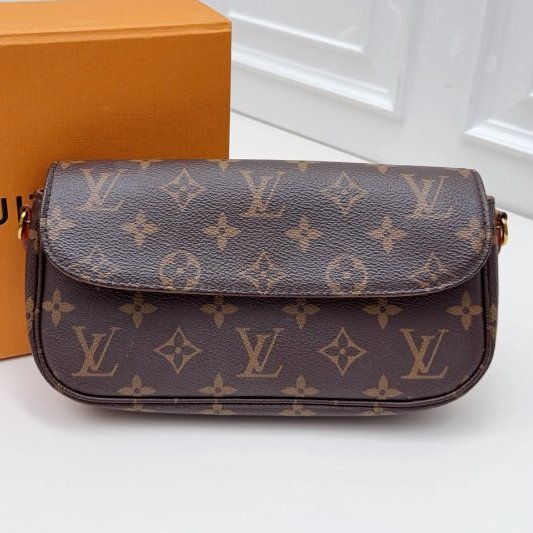 芯片款 路易威登/Louis Vuitton 經典老花Ivy-5